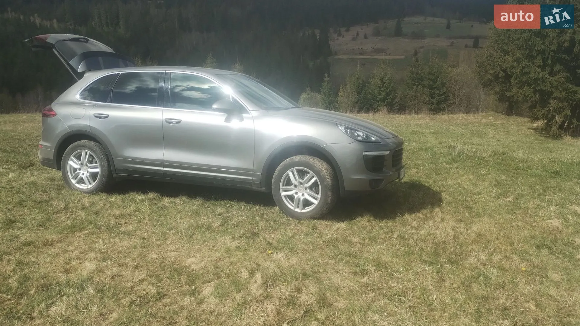 2015 Porsche Cayenne - мініатюра 5