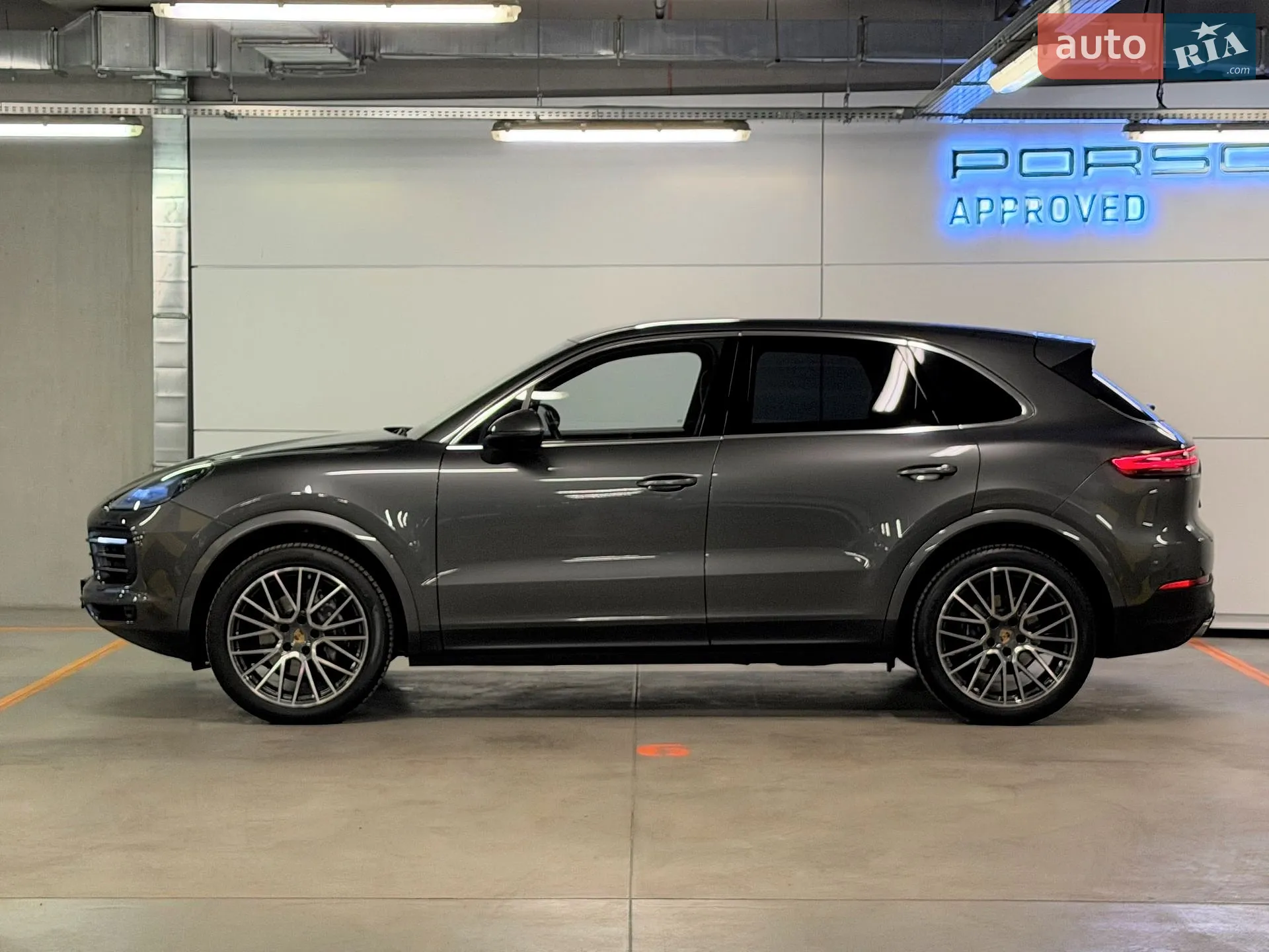 2022 Porsche Cayenne - мініатюра 2