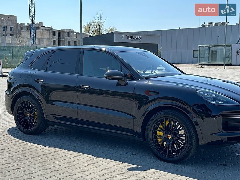 Внедорожник / Кроссовер Porsche Cayenne 2018 в Харькове