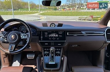 Внедорожник / Кроссовер Porsche Cayenne 2018 в Харькове