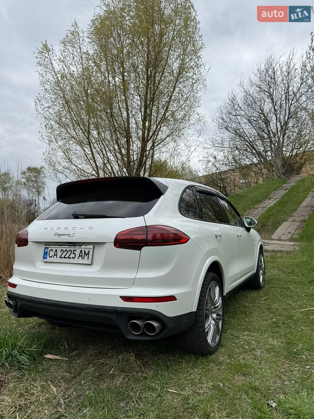 2017 Porsche Cayenne - мініатюра 2