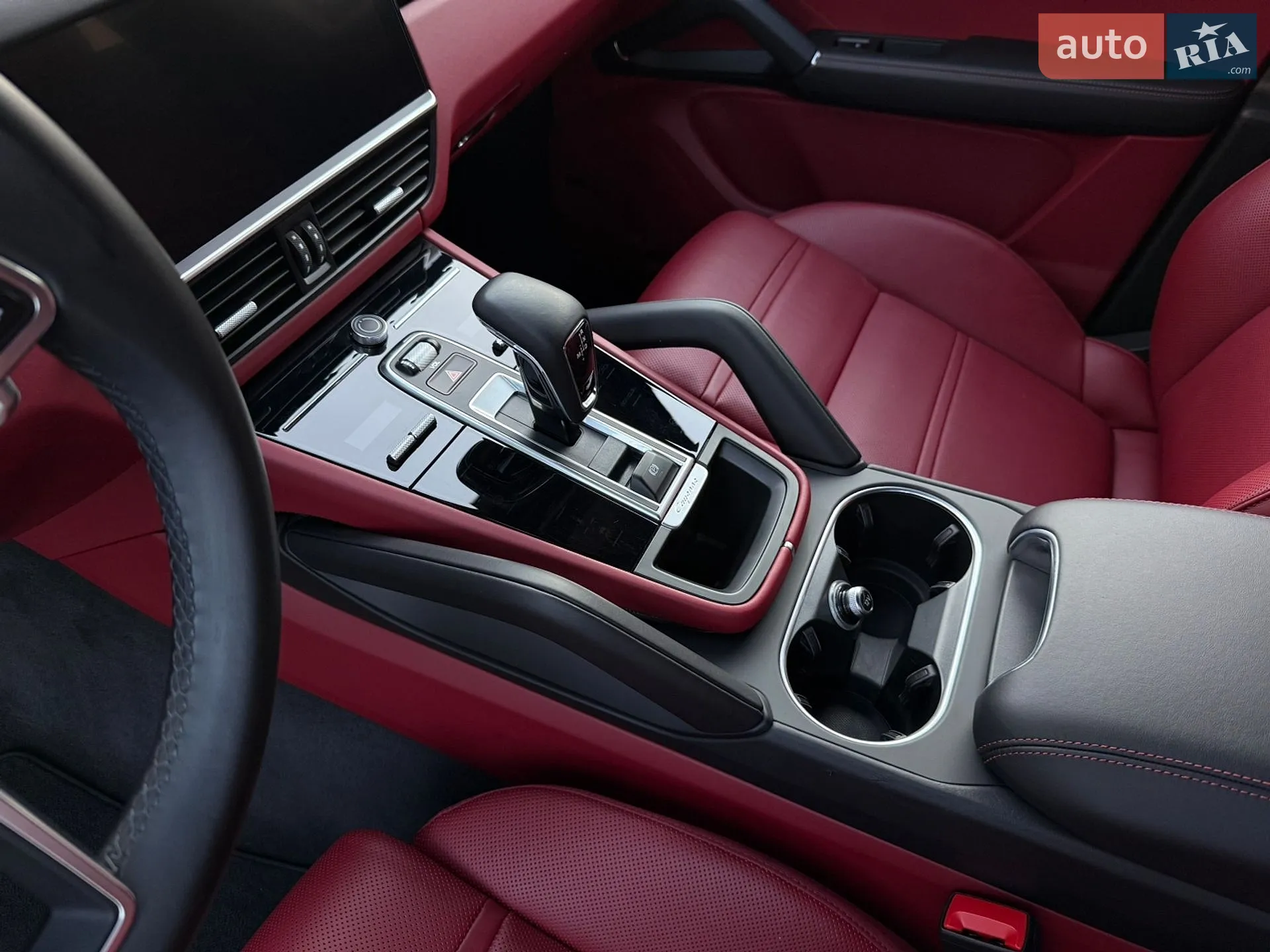 2022 Porsche Cayenne - мініатюра 18