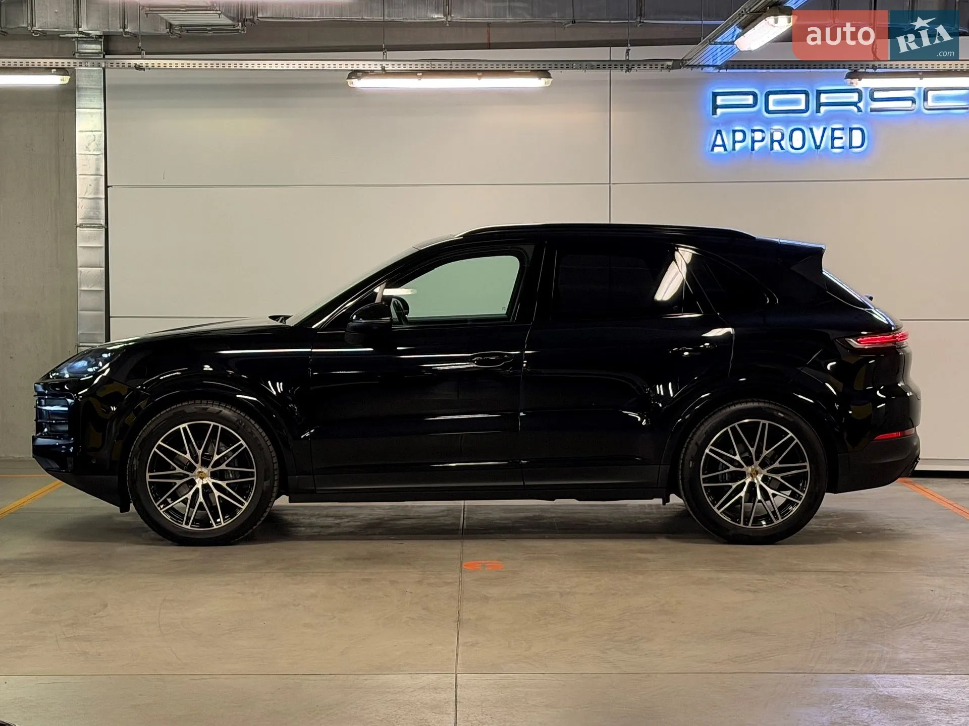 2023 Porsche Cayenne - мініатюра 2