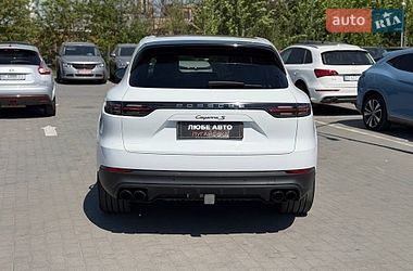 Внедорожник / Кроссовер Porsche Cayenne 2022 в Львове