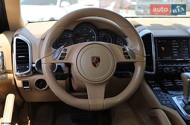 Внедорожник / Кроссовер Porsche Cayenne 2013 в Харькове