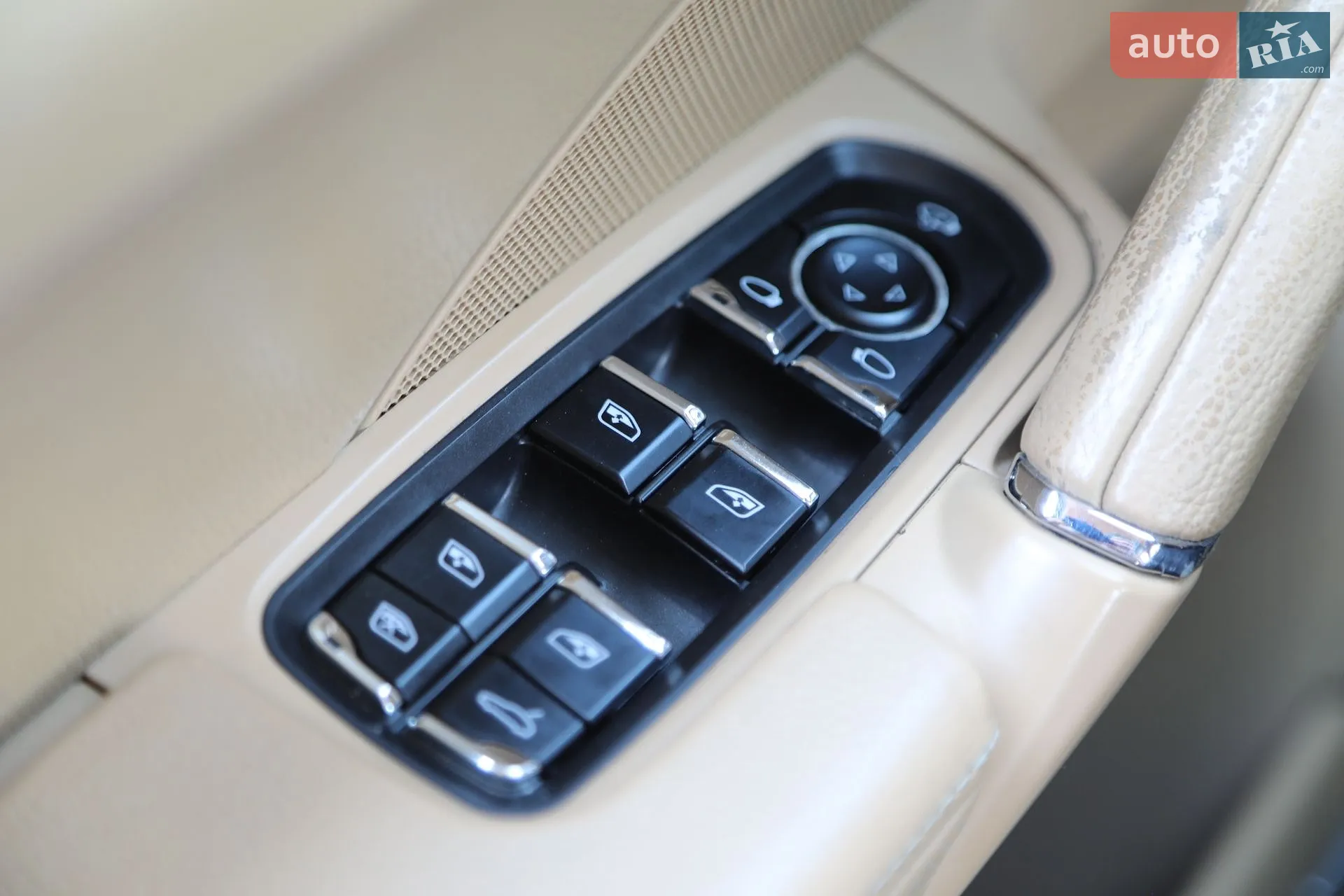 2013 Porsche Cayenne - мініатюра 30