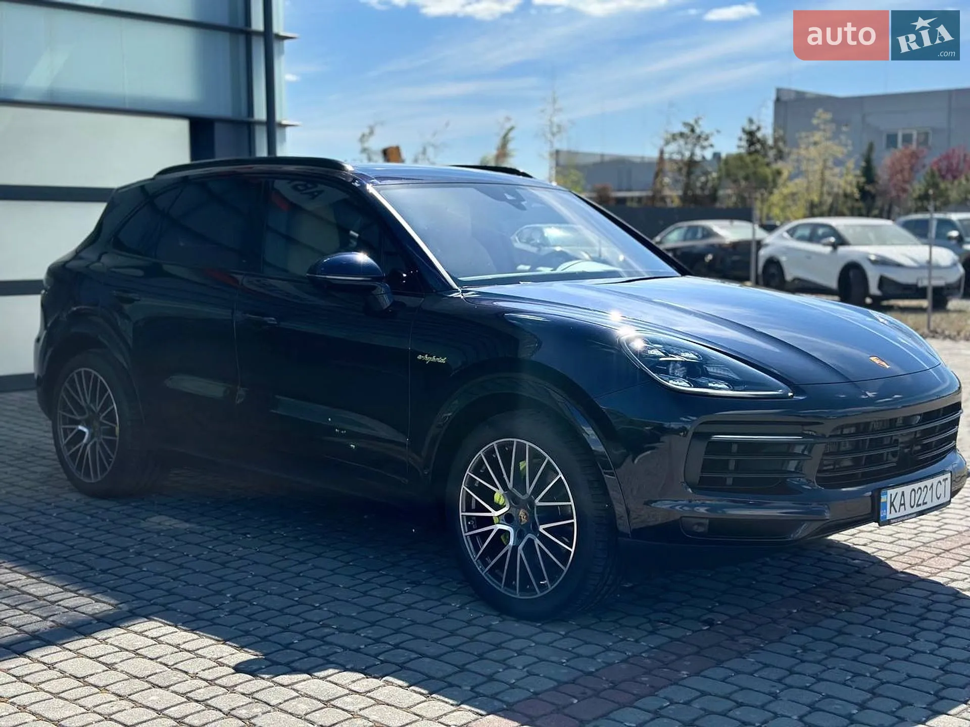 2021 Porsche Cayenne - мініатюра 3