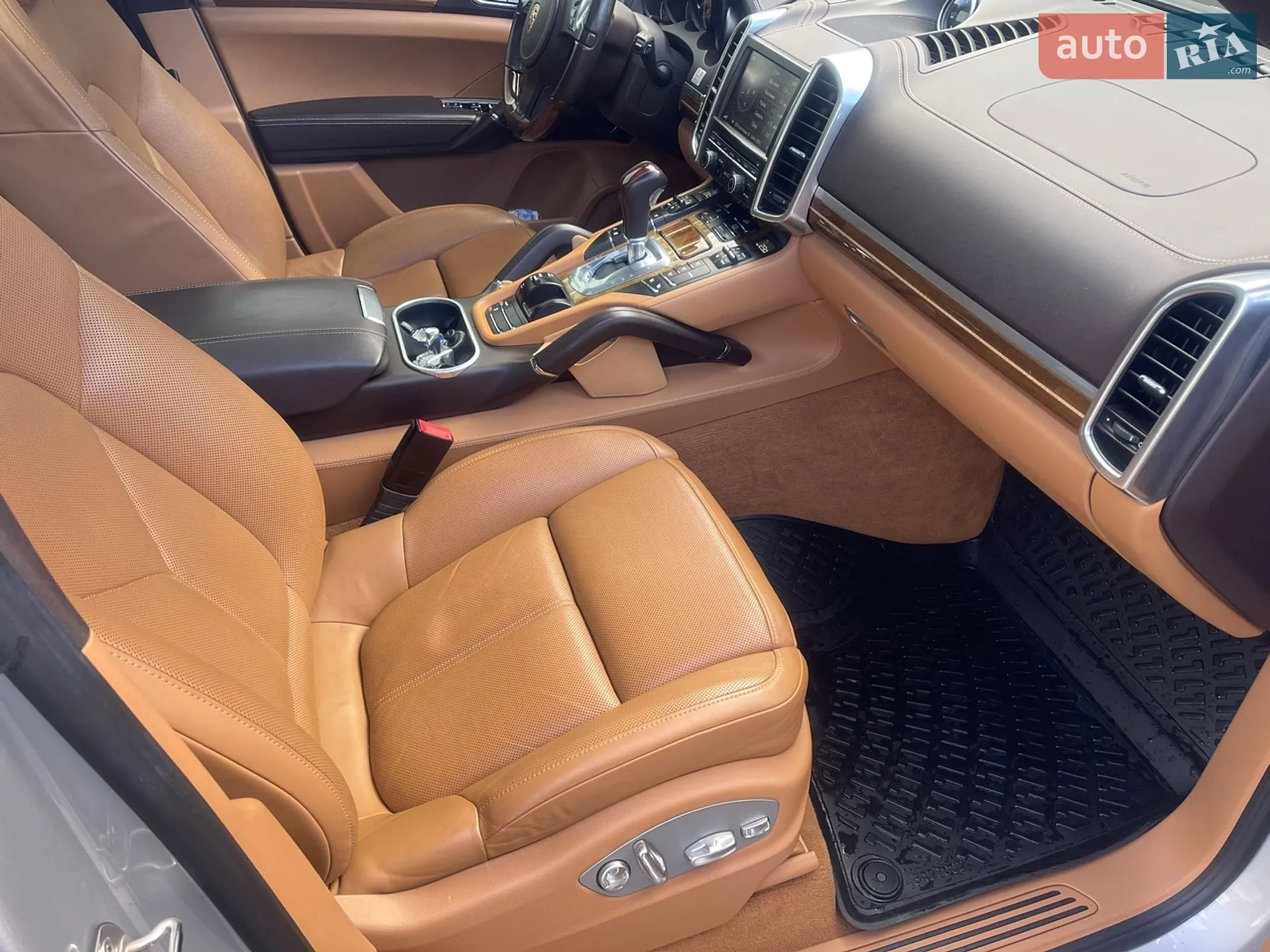 2013 Porsche Cayenne - мініатюра 12