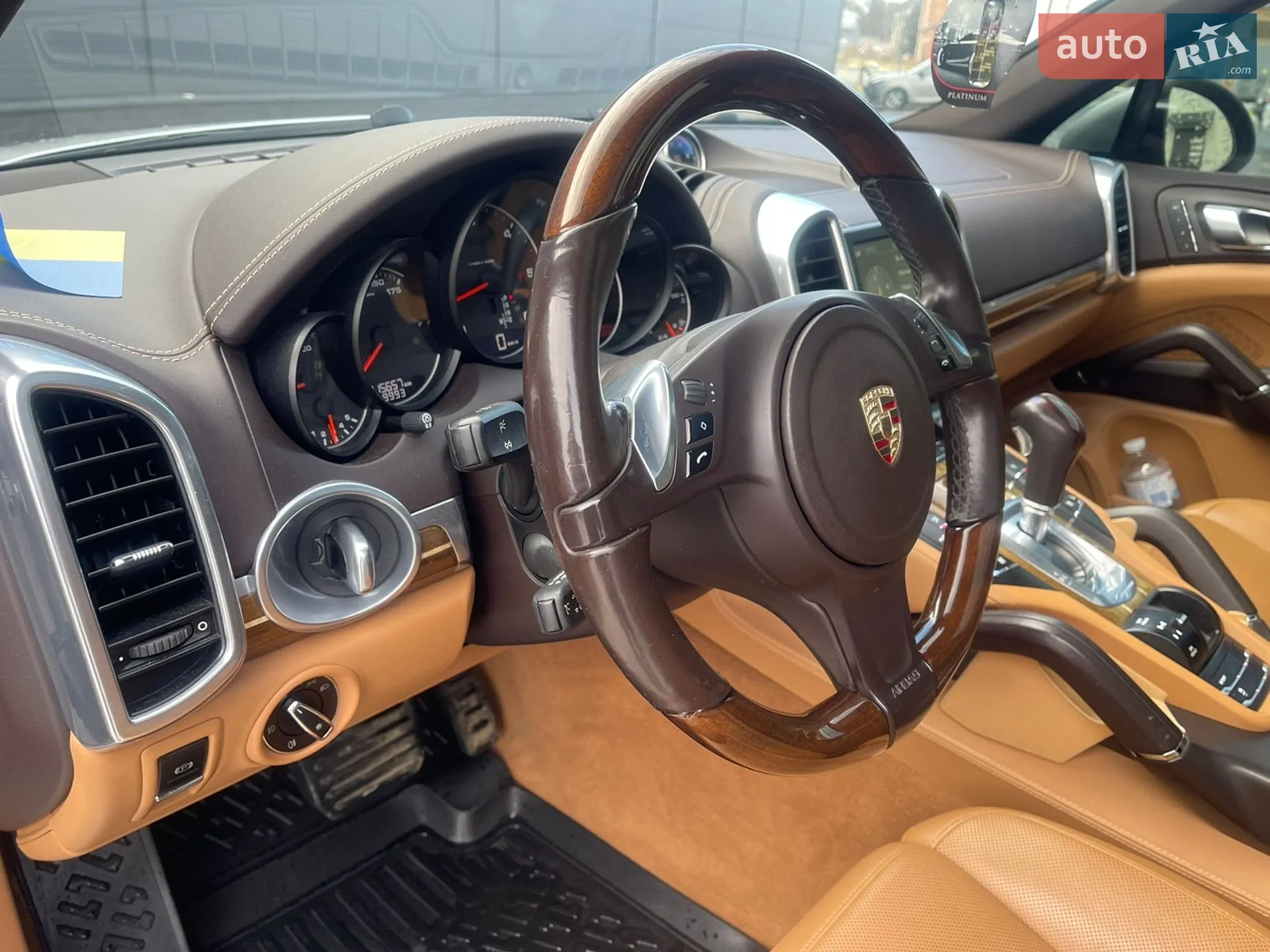 2013 Porsche Cayenne - мініатюра 27