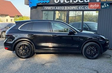 Внедорожник / Кроссовер Porsche Cayenne 2013 в Хмельницком