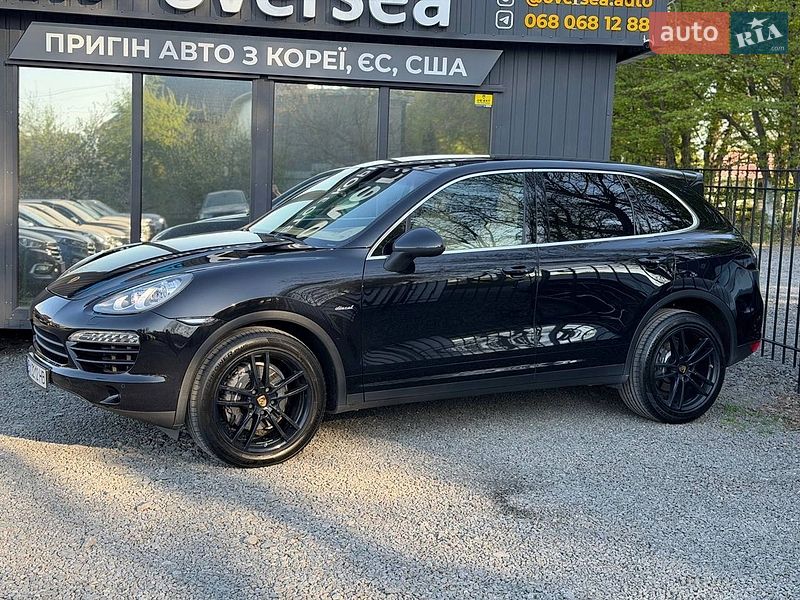 Внедорожник / Кроссовер Porsche Cayenne 2013 в Хмельницком