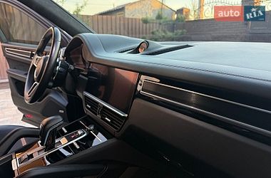 Внедорожник / Кроссовер Porsche Cayenne 2021 в Киеве