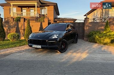 Внедорожник / Кроссовер Porsche Cayenne 2021 в Киеве