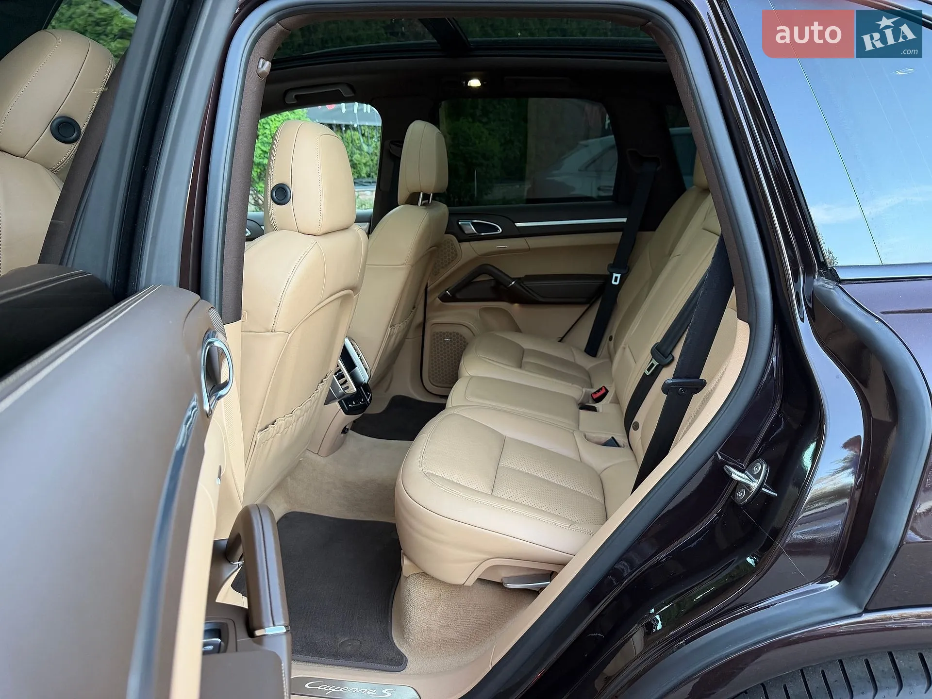 2015 Porsche Cayenne - мініатюра 36