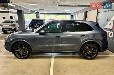 Внедорожник / Кроссовер Porsche Cayenne 2018 в Львове