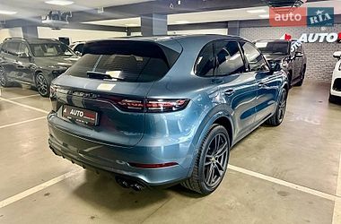 Внедорожник / Кроссовер Porsche Cayenne 2018 в Львове