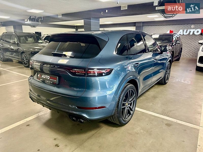 Внедорожник / Кроссовер Porsche Cayenne 2018 в Львове