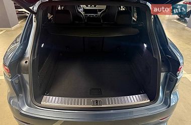 Внедорожник / Кроссовер Porsche Cayenne 2018 в Львове