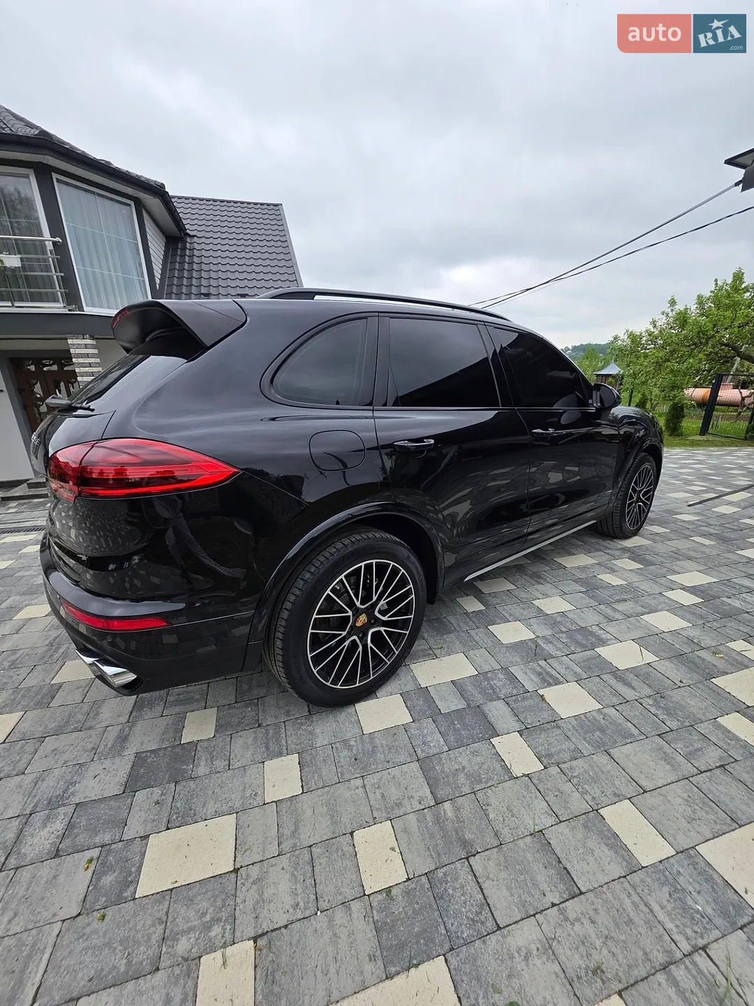 2015 Porsche Cayenne - мініатюра 16