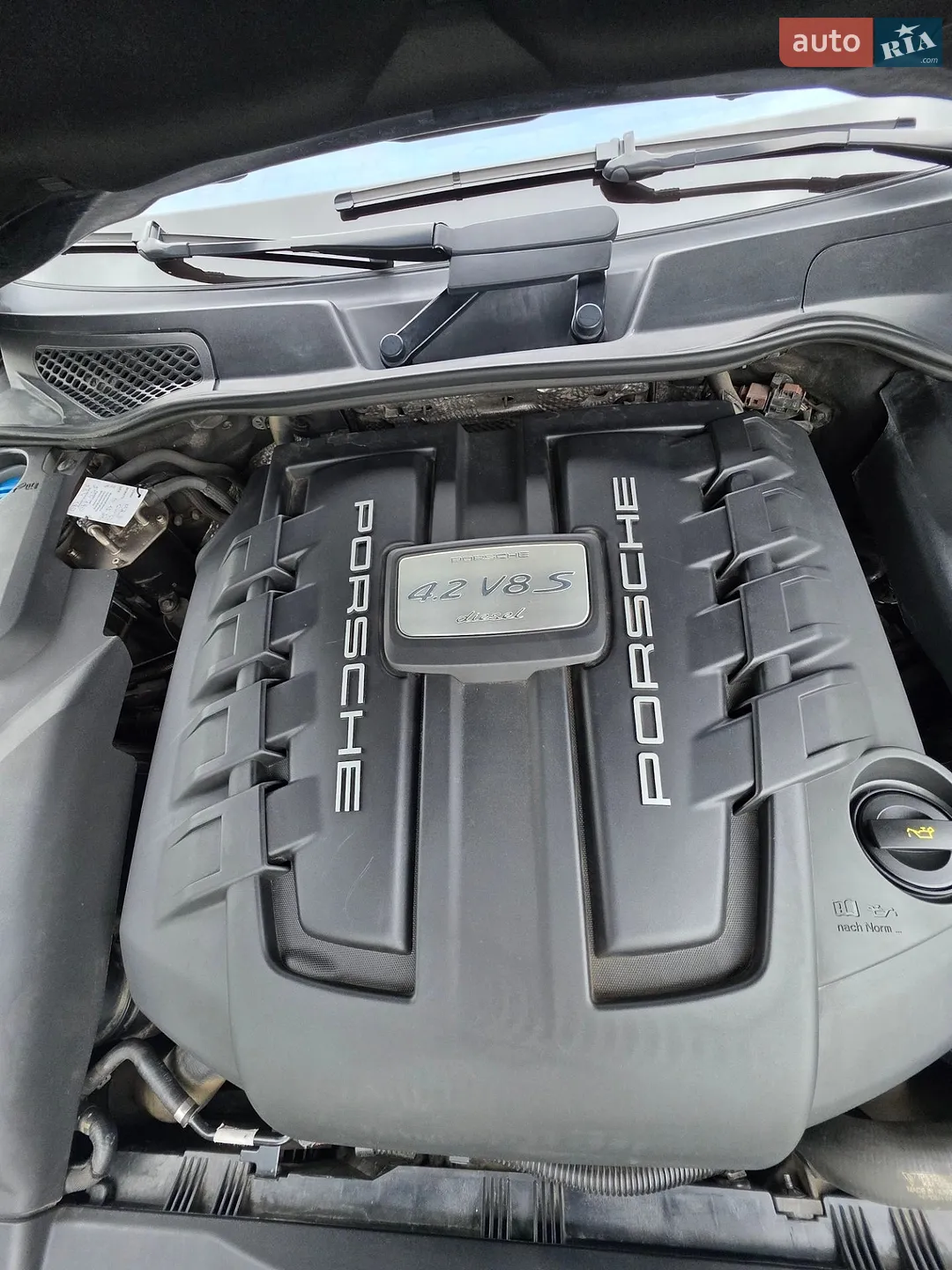 2015 Porsche Cayenne - мініатюра 38