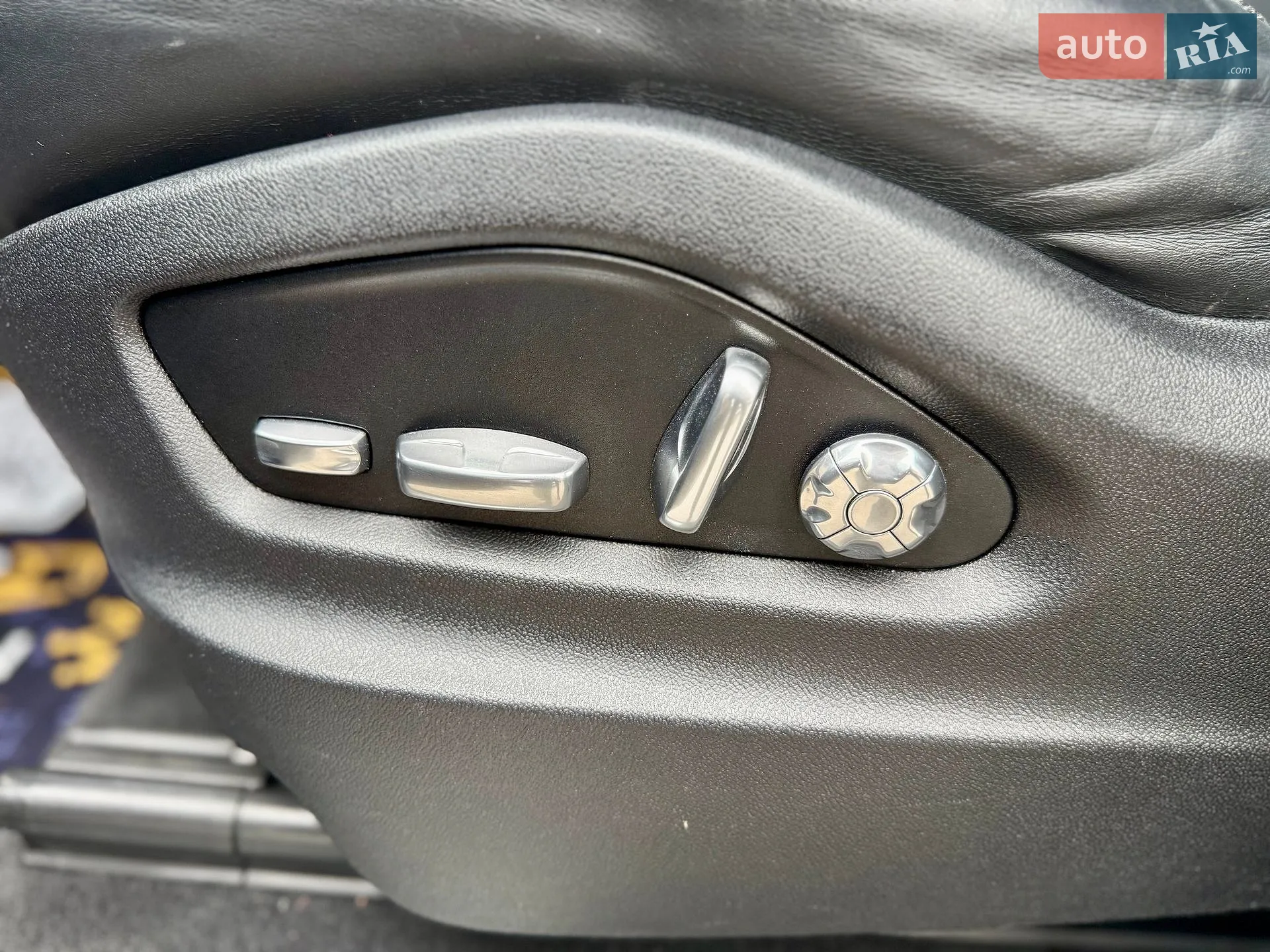 2018 Porsche Cayenne - мініатюра 29