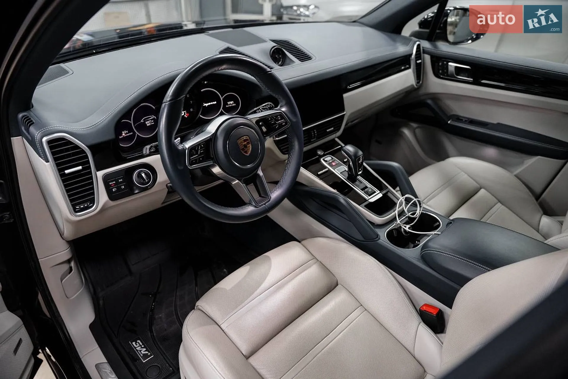 2023 Porsche Cayenne - мініатюра 16