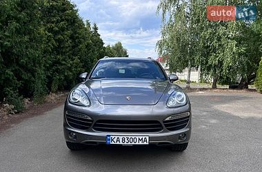 Внедорожник / Кроссовер Porsche Cayenne 2010 в Киеве