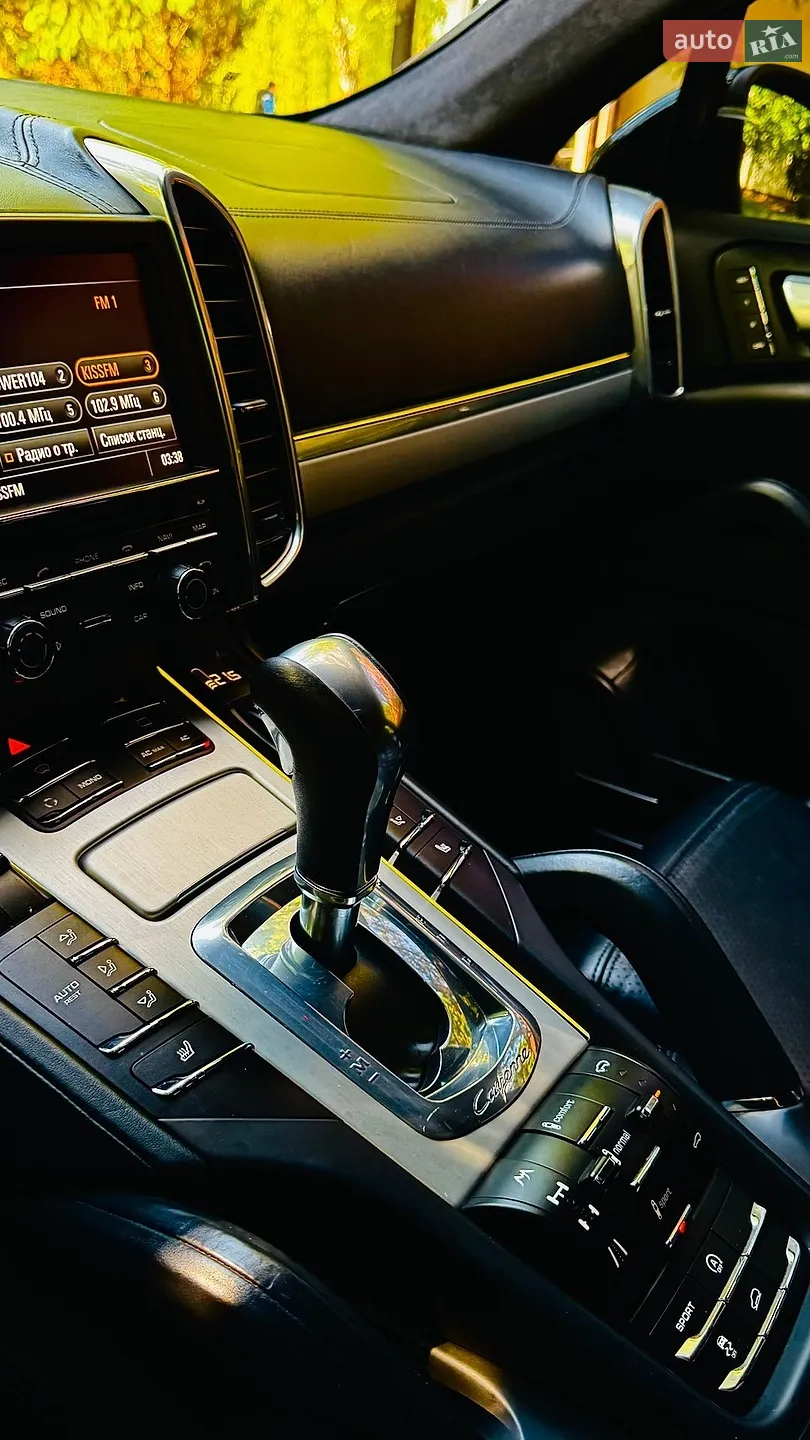 2010 Porsche Cayenne - мініатюра 124