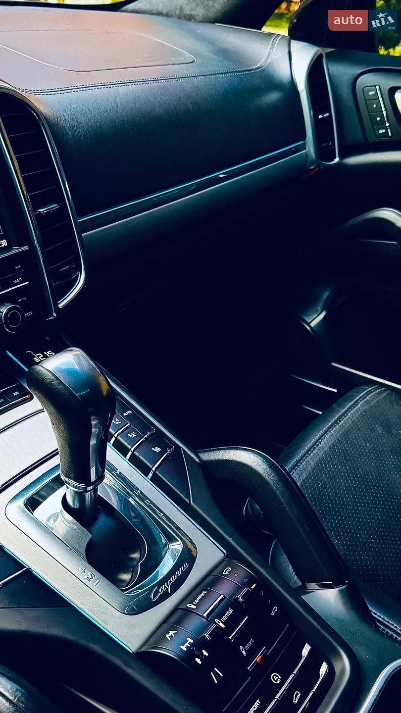 2010 Porsche Cayenne - мініатюра 144