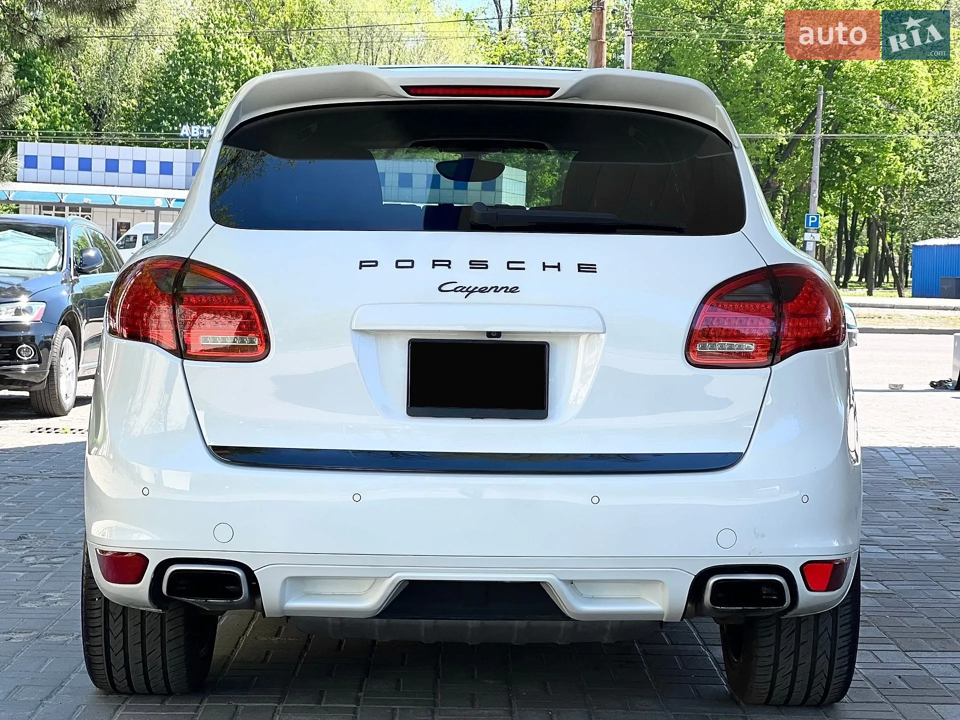 2012 Porsche Cayenne - мініатюра 16