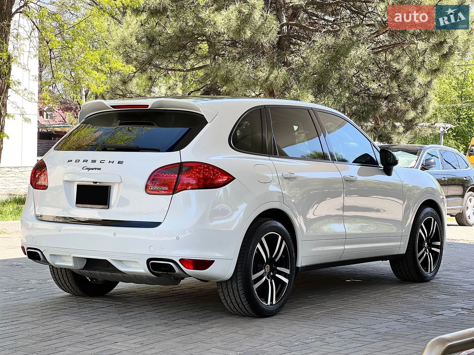 2012 Porsche Cayenne - мініатюра 18