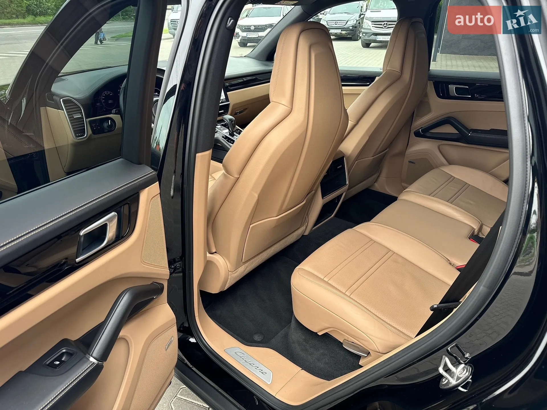 2019 Porsche Cayenne - мініатюра 26
