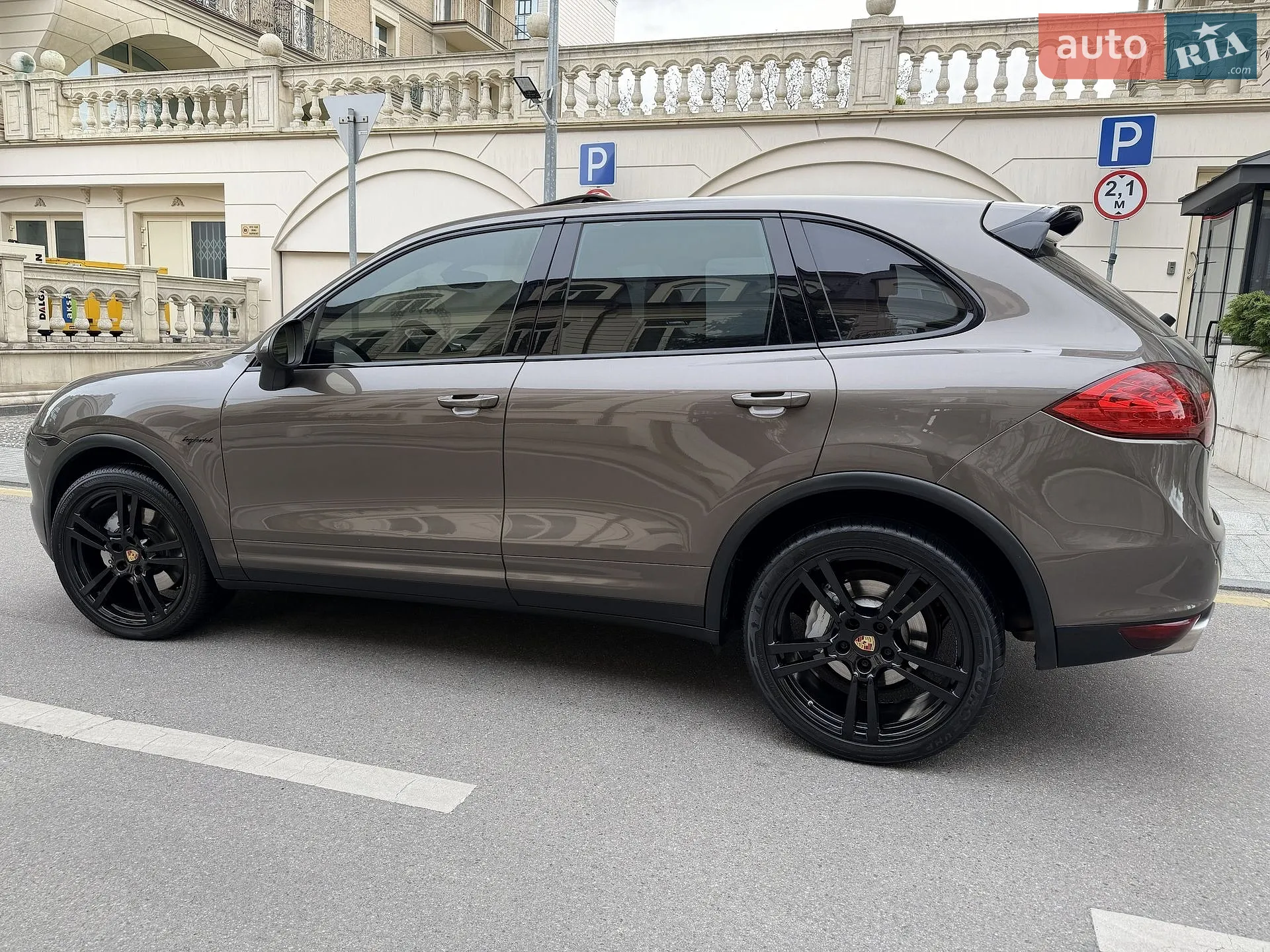 2011 Porsche Cayenne - мініатюра 13