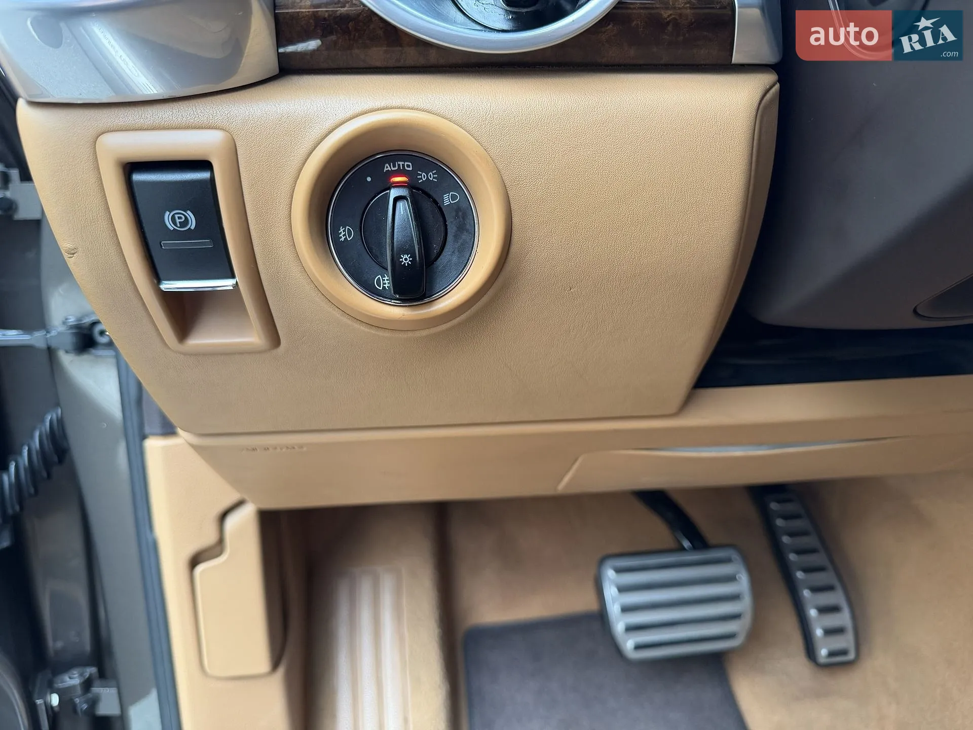 2011 Porsche Cayenne - мініатюра 40