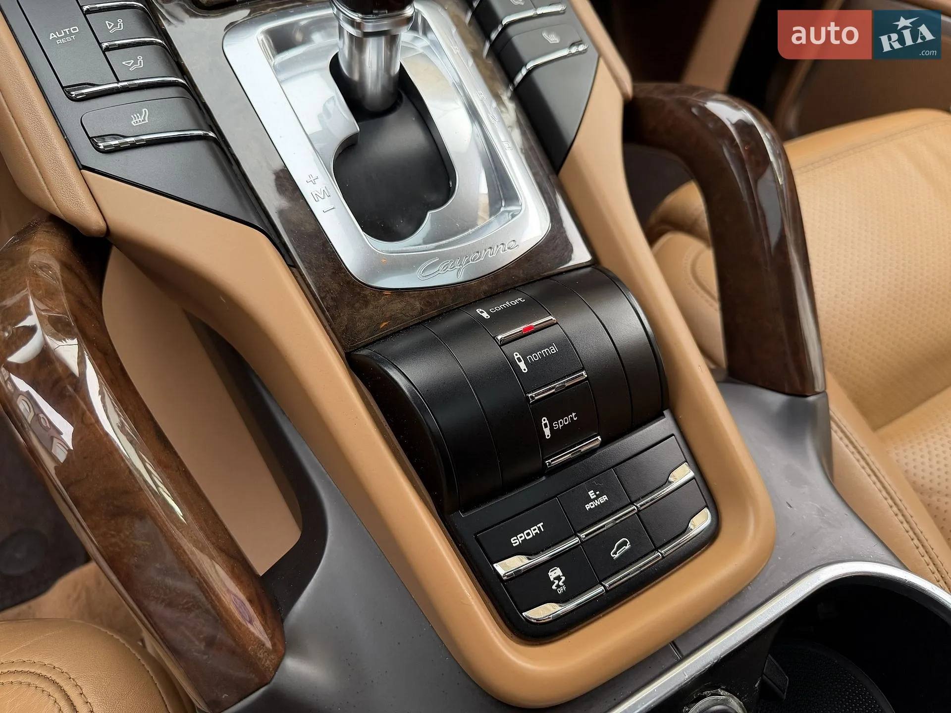 2011 Porsche Cayenne - мініатюра 50
