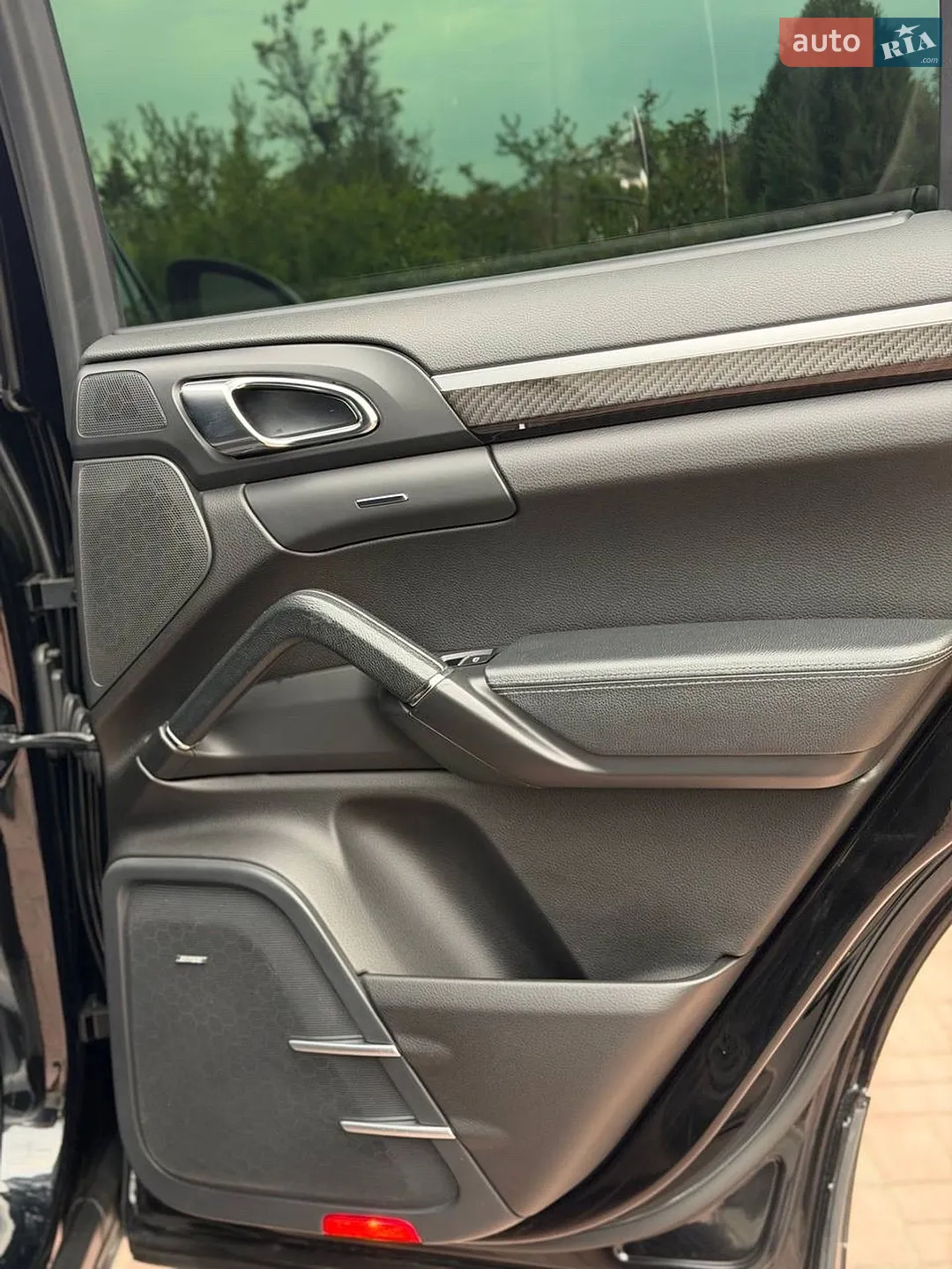 2013 Porsche Cayenne - мініатюра 29