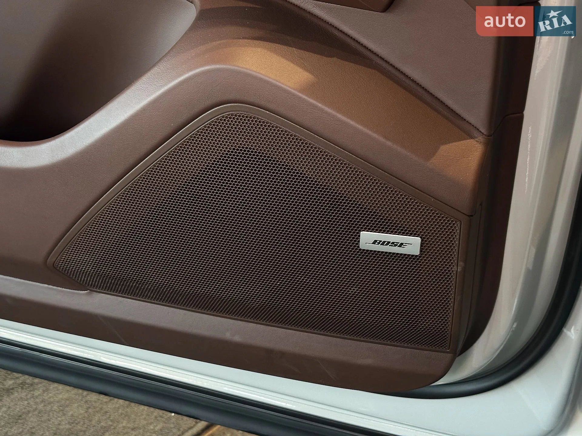 2022 Porsche Cayenne - мініатюра 12