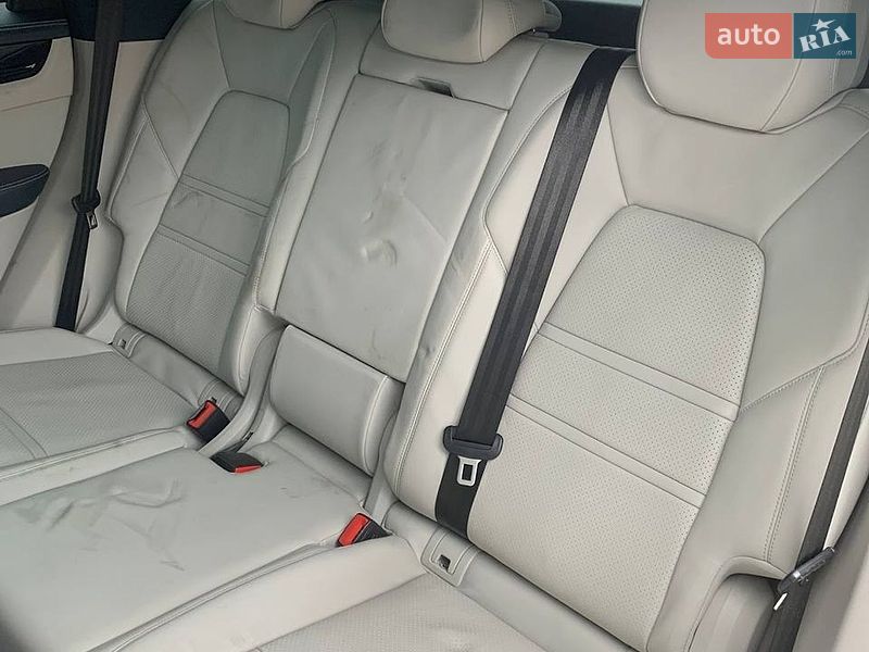 Внедорожник / Кроссовер Porsche Cayenne 2019 в Стрые