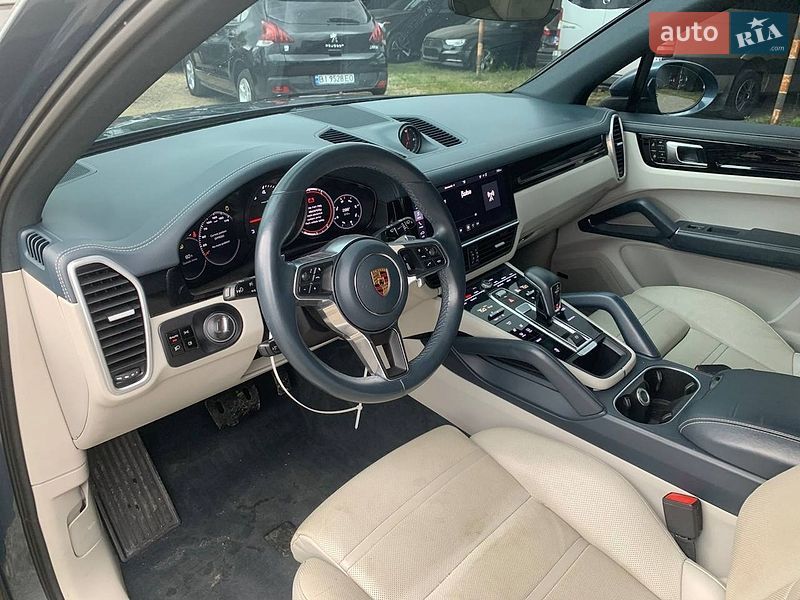 Внедорожник / Кроссовер Porsche Cayenne 2019 в Стрые