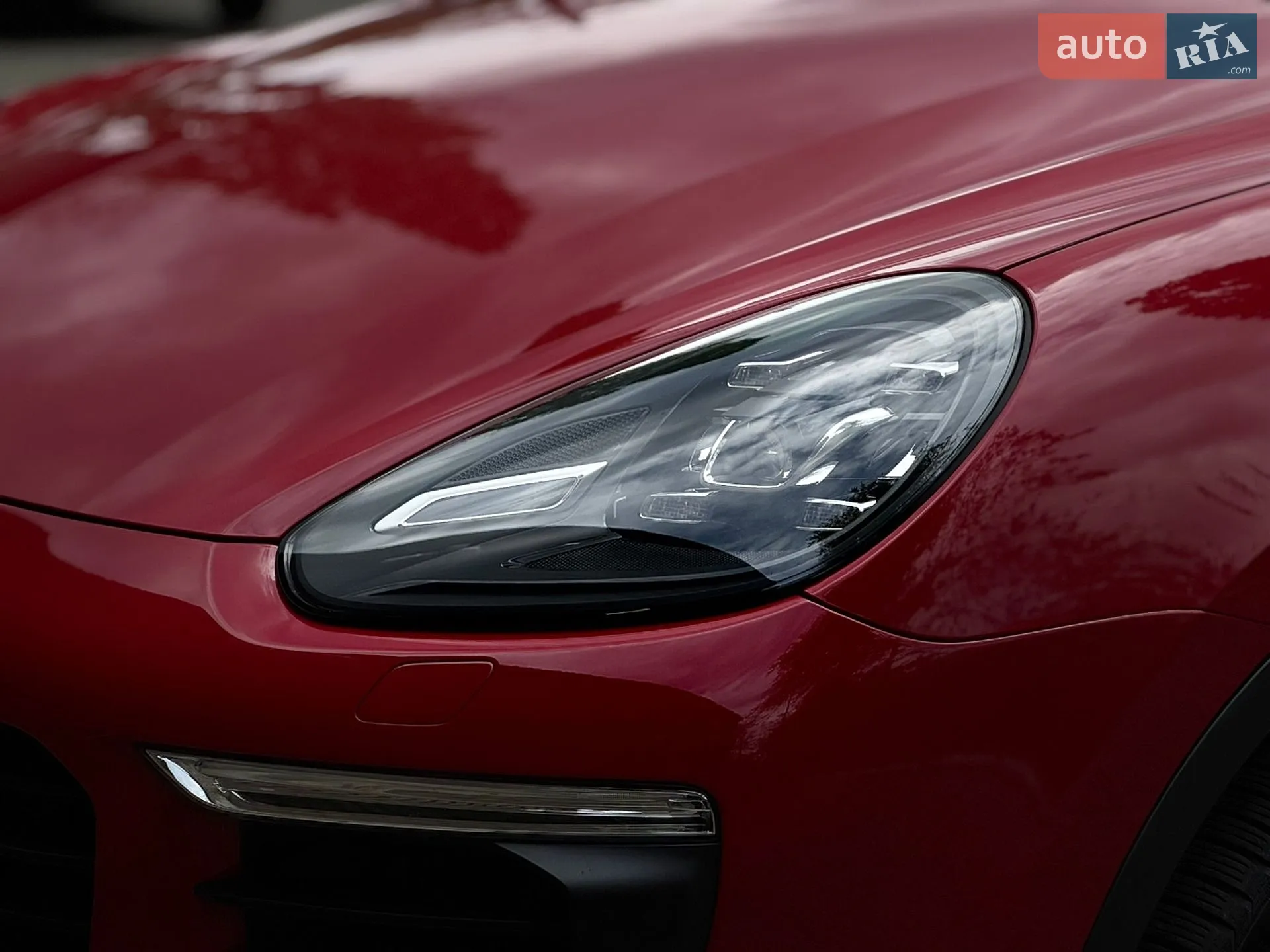 2016 Porsche Cayenne - мініатюра 16