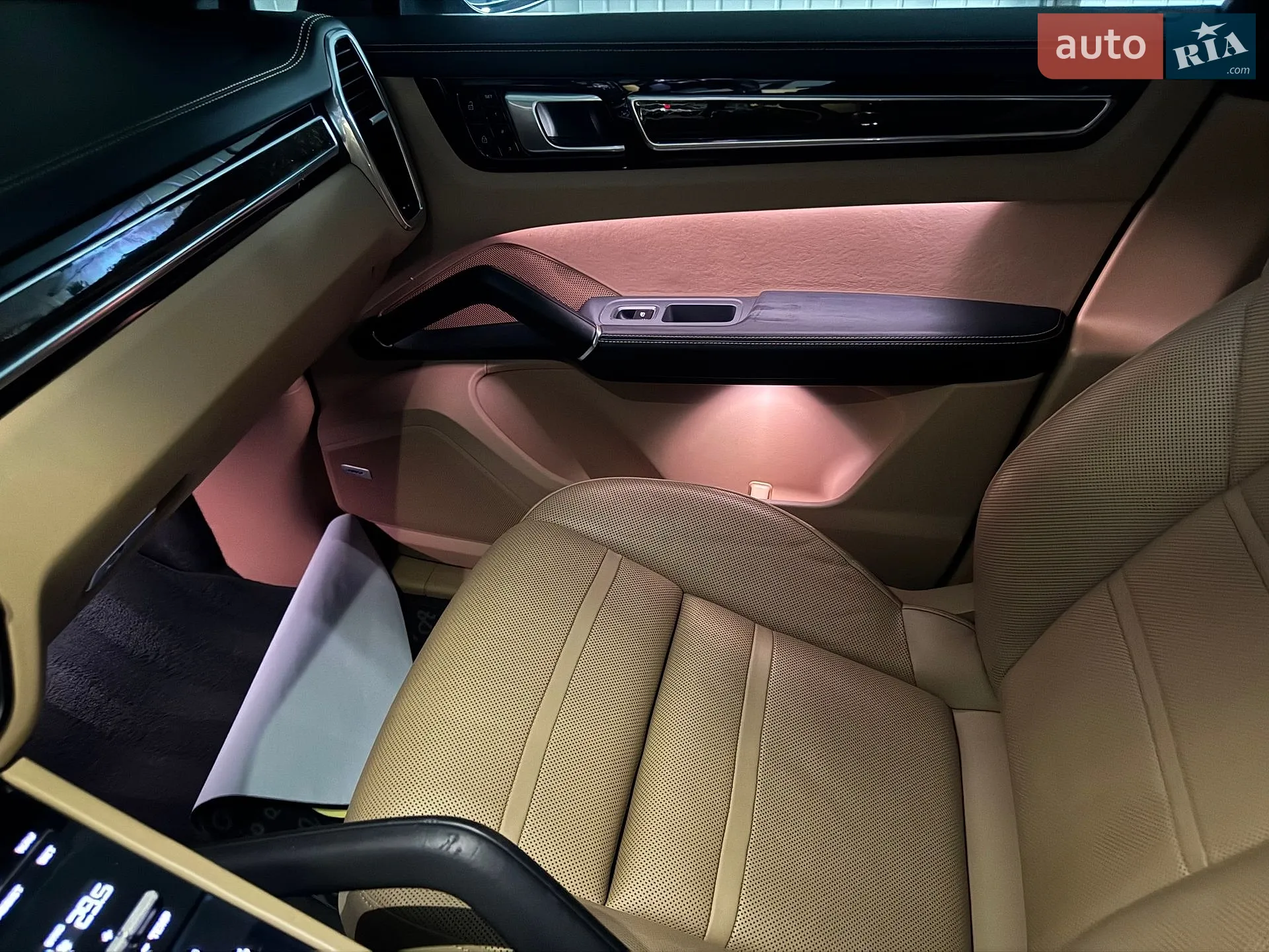 2019 Porsche Cayenne - мініатюра 13