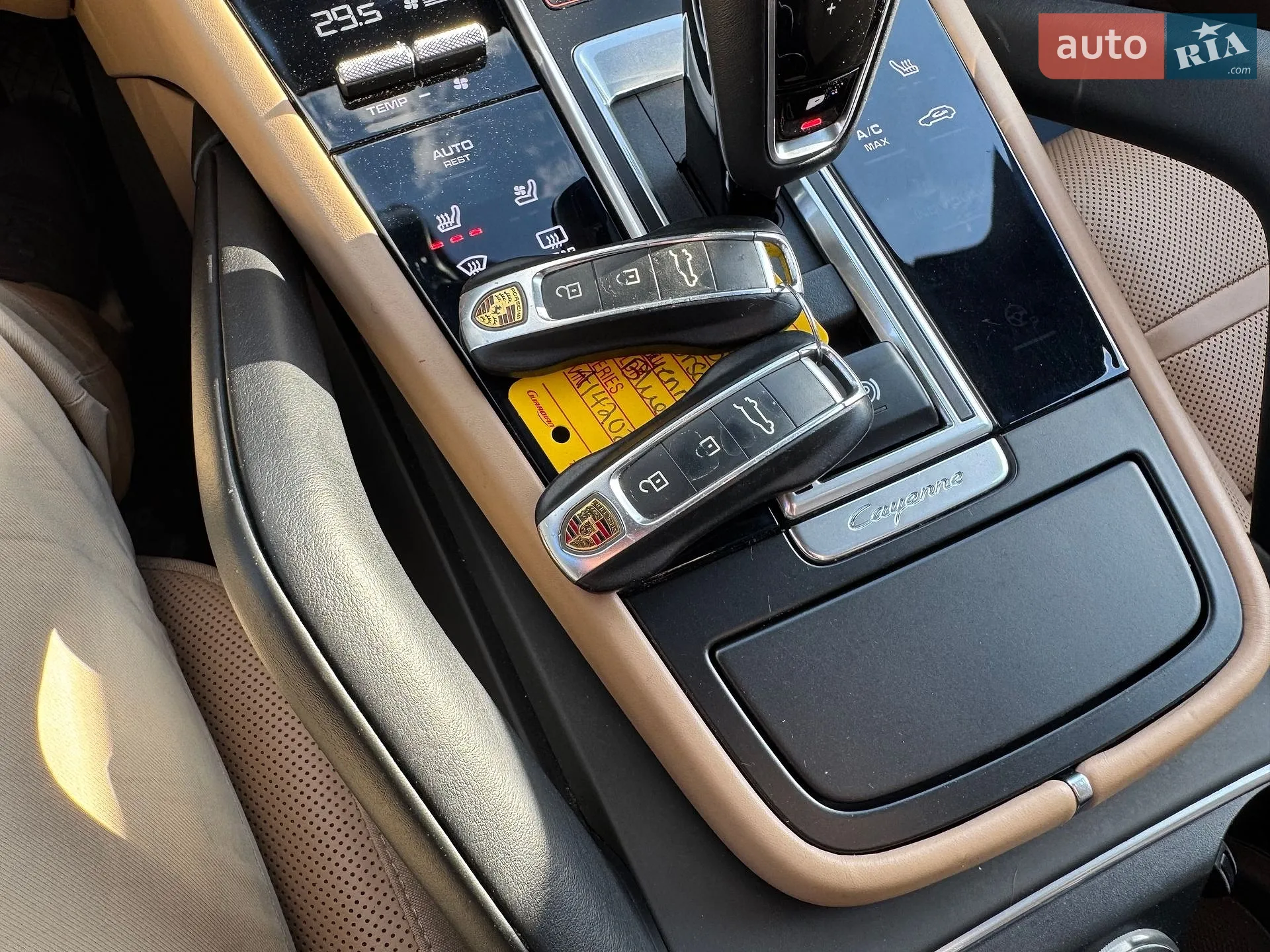2019 Porsche Cayenne - мініатюра 40