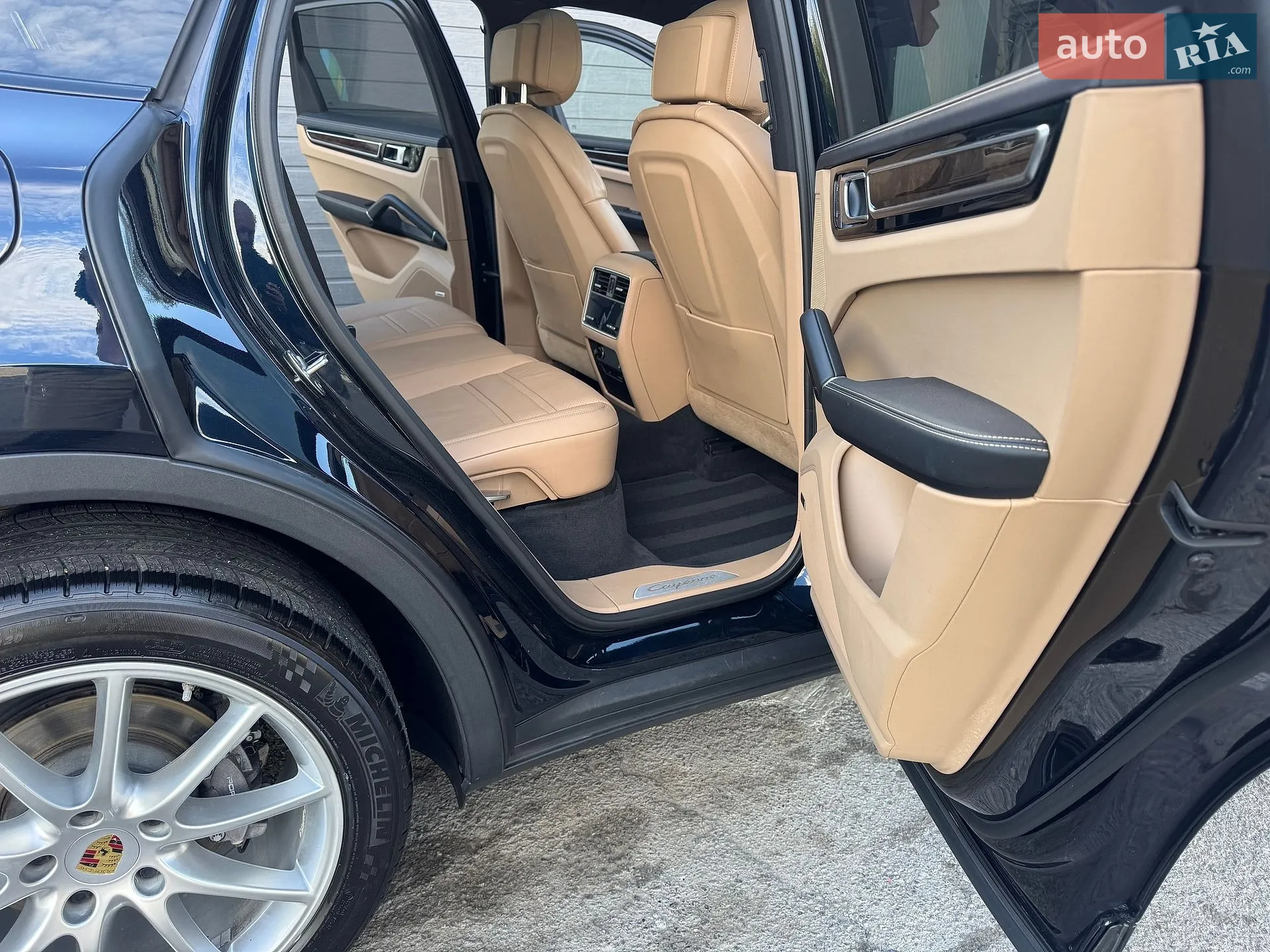 2019 Porsche Cayenne - мініатюра 159