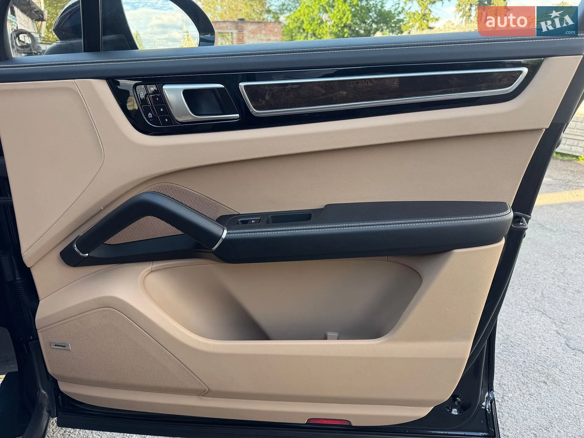 2019 Porsche Cayenne - мініатюра 175