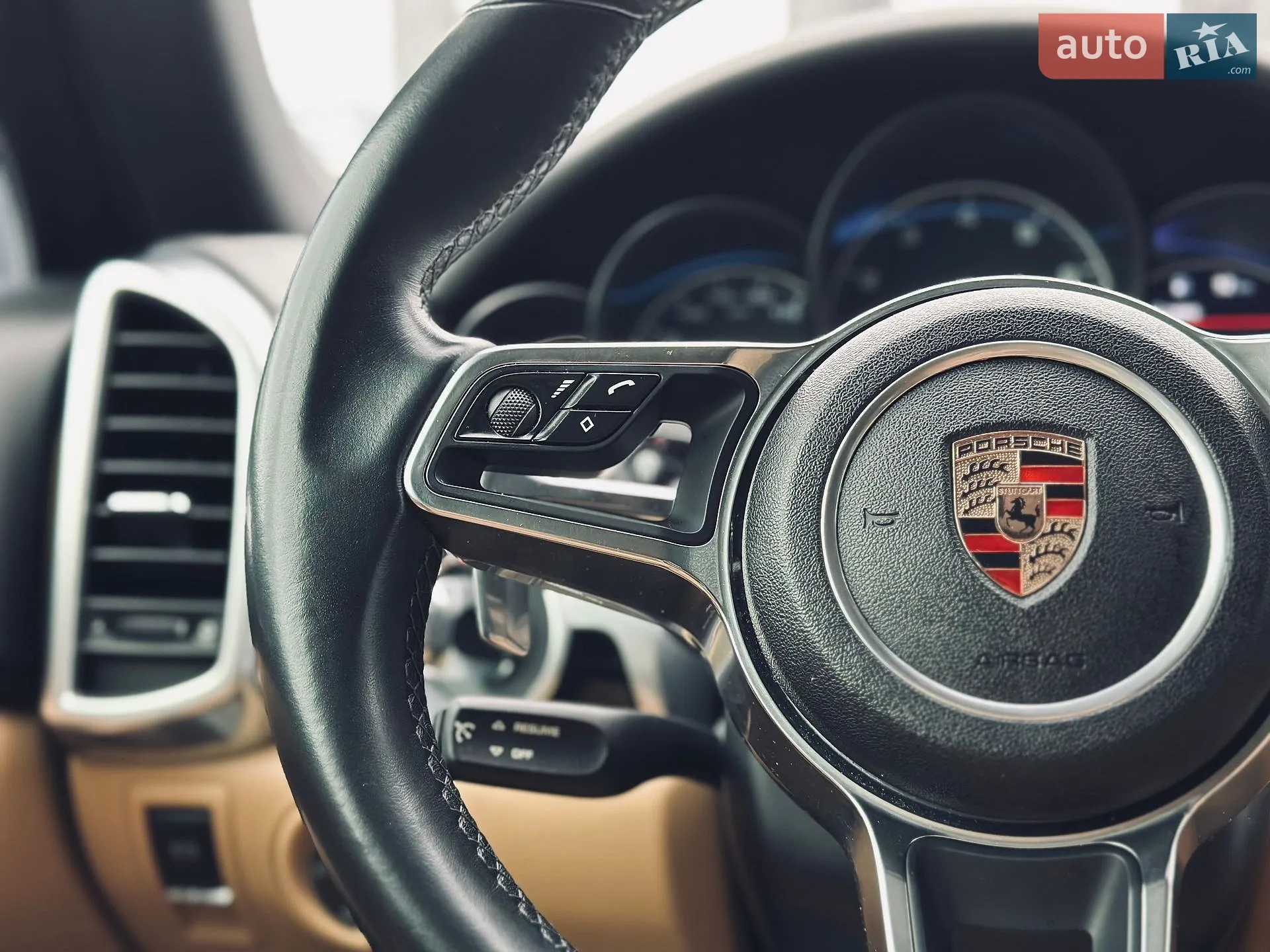 2017 Porsche Cayenne - мініатюра 48