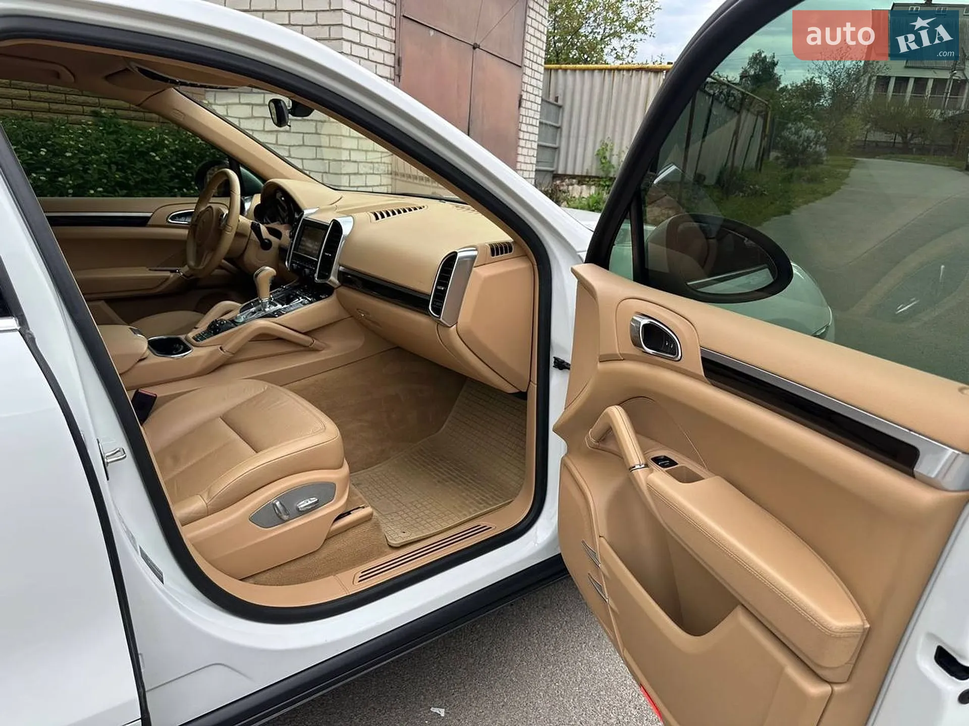 2013 Porsche Cayenne - мініатюра 13