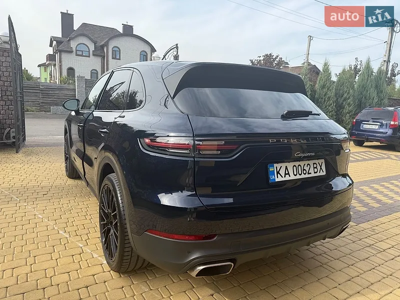 Porsche Cayenne 2020 VIN WP1AA2AY3LDA04136 фото оголошення 3 з 72