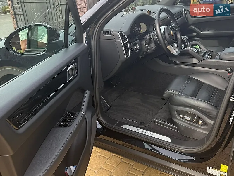 Porsche Cayenne 2020 VIN WP1AA2AY3LDA04136 фото оголошення 24 з 72