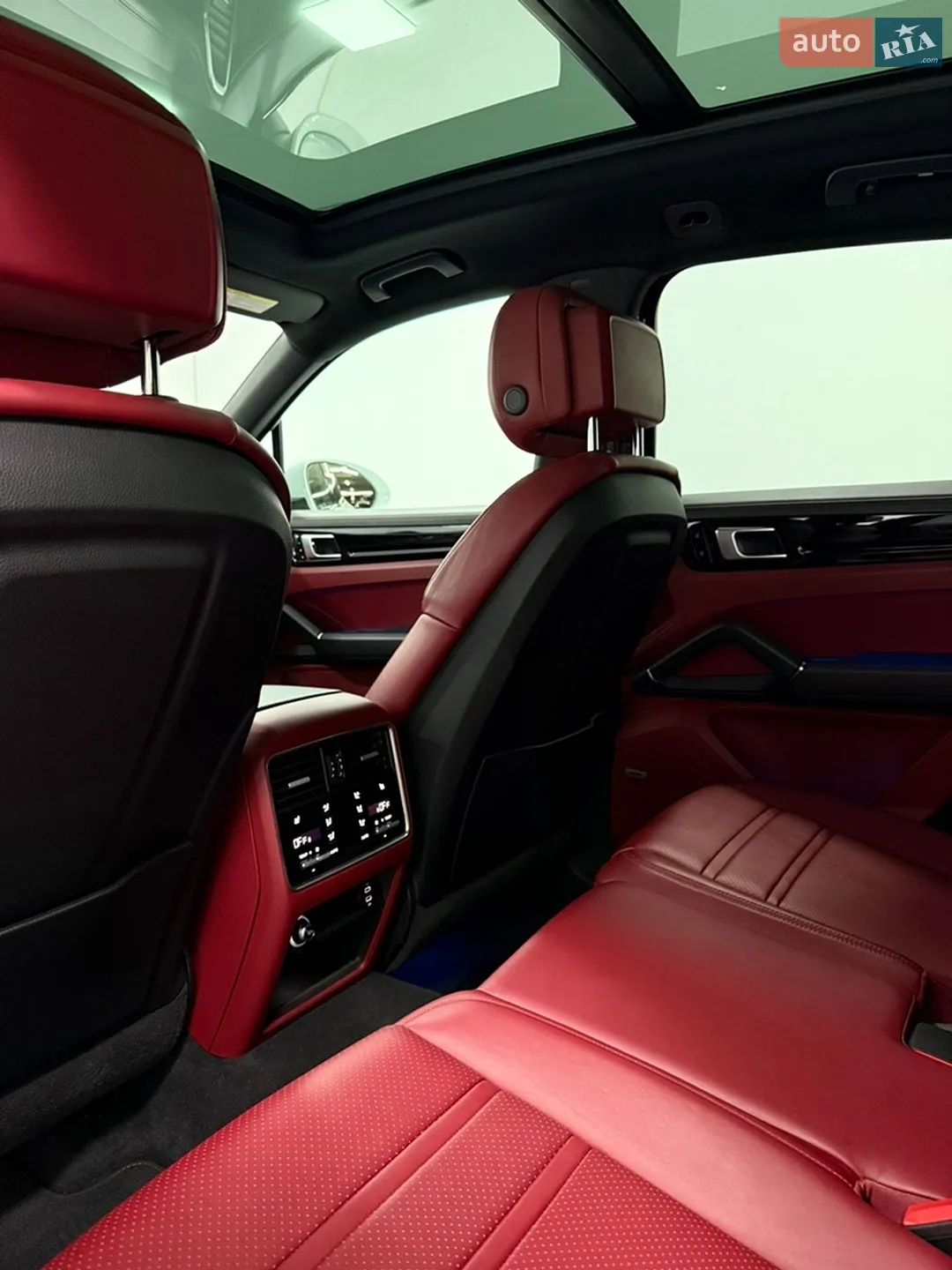 2021 Porsche Cayenne - мініатюра 27