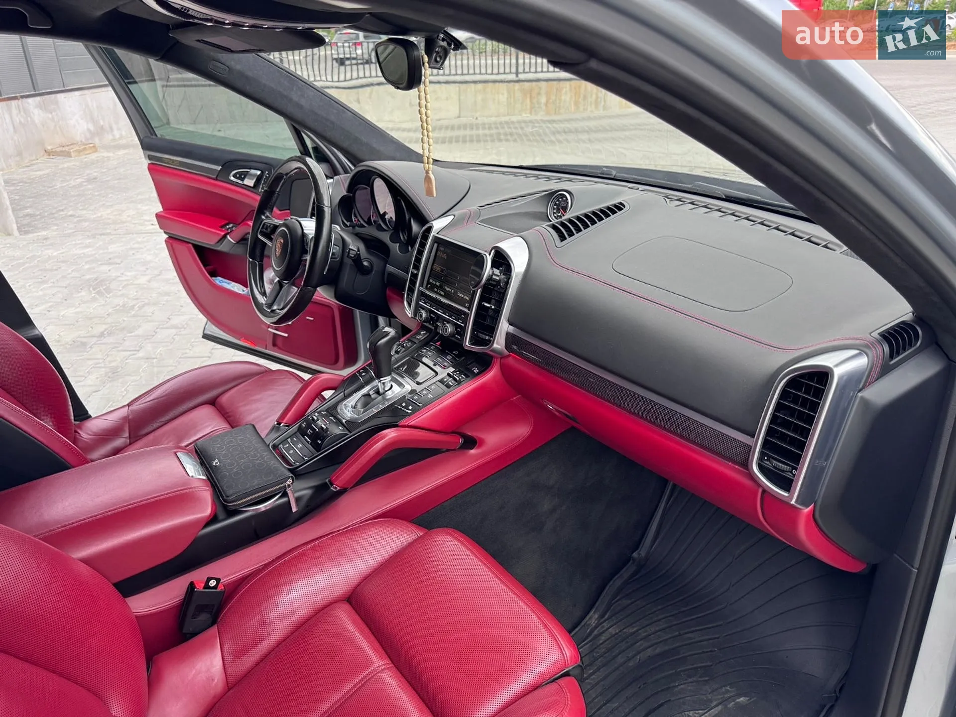2015 Porsche Cayenne - мініатюра 37